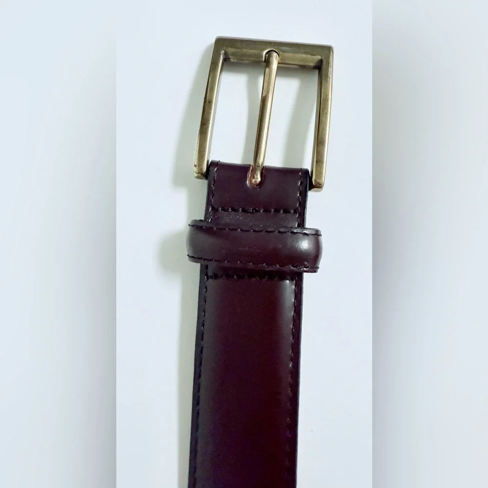 Men’s L.L. Bean Brown leather belt preppy classic high quality belt size 42 EUC